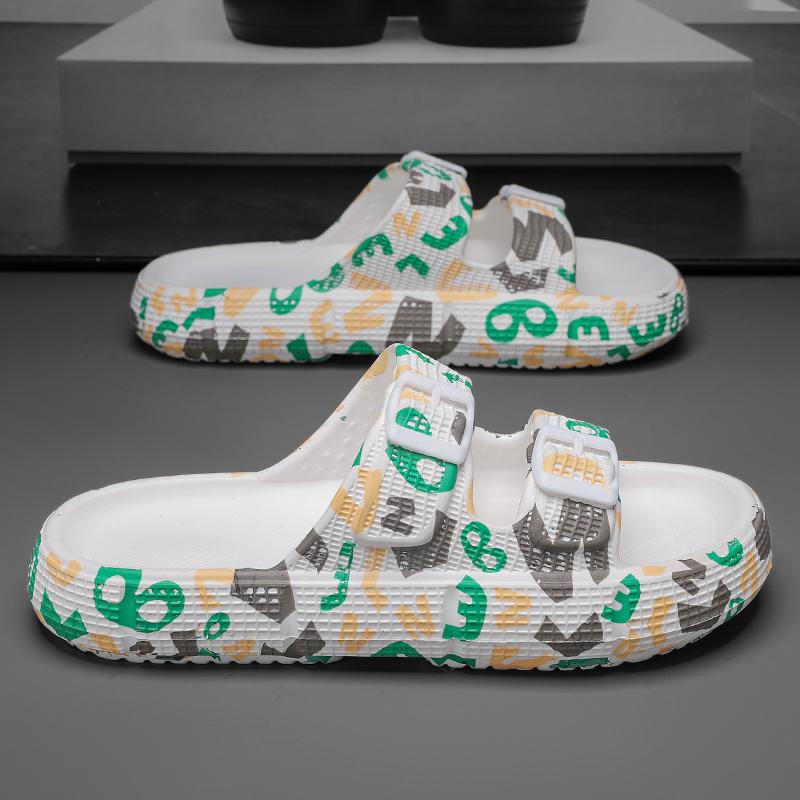 Summer Mens Slippers Outdoor Mans Sandals Lightweight Mens Beach Shoes Soft Bottom Indoor Home Slippers Non-Slip Bathroom Slides