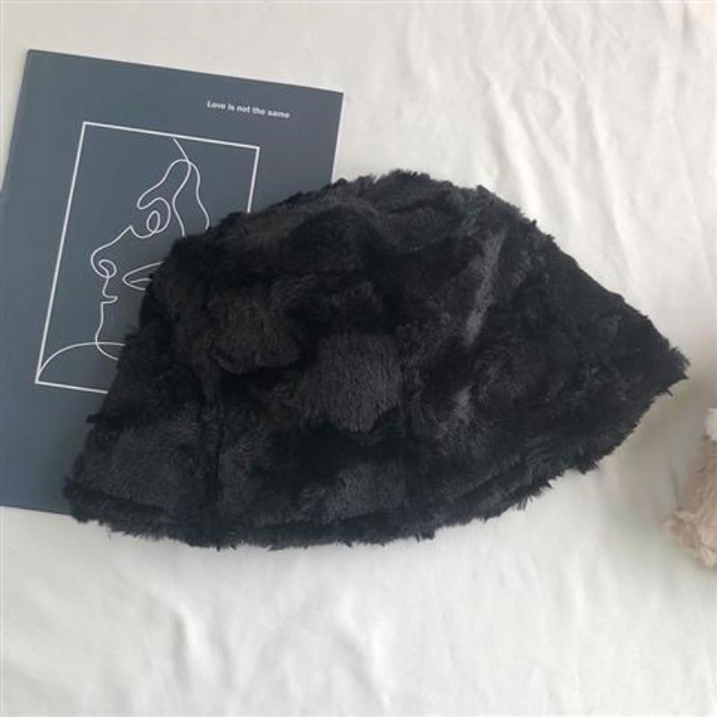 Niche Plush Fisherman Hat for Women In Autumn and Winter Fashionable Warm Ear Protection Bucket Hat