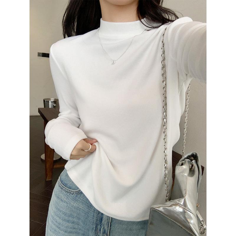 White Basic Brushed Thickened Half-high Collar Long-sleeved Bottoming Shirt for Women In Autumn and Winter, Slim-fitting Top for Small People