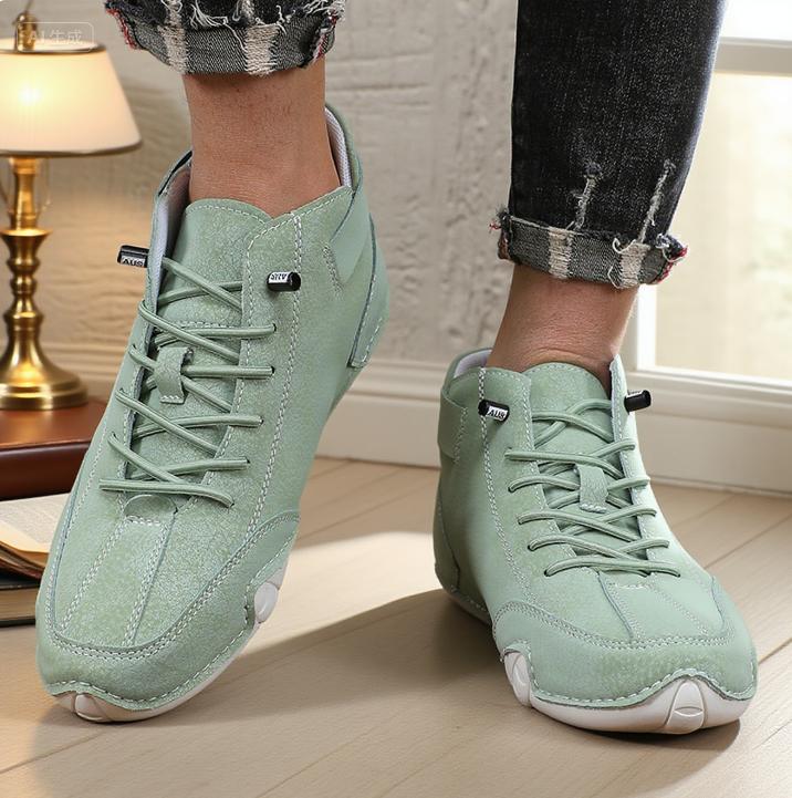Men's High Top Shoes Minimalist Versatile Comfortable Daily Use Soft Soled Handmade Walking Shoes Flat Bottomed Cycling Loafers