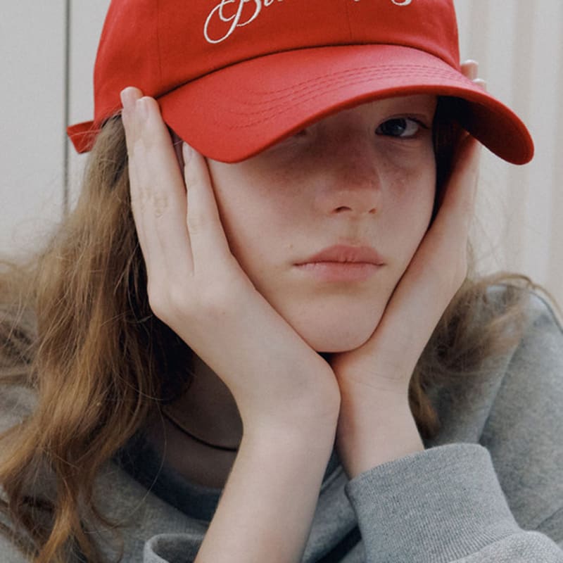 

Бейсболка для именинницы (красный) RED