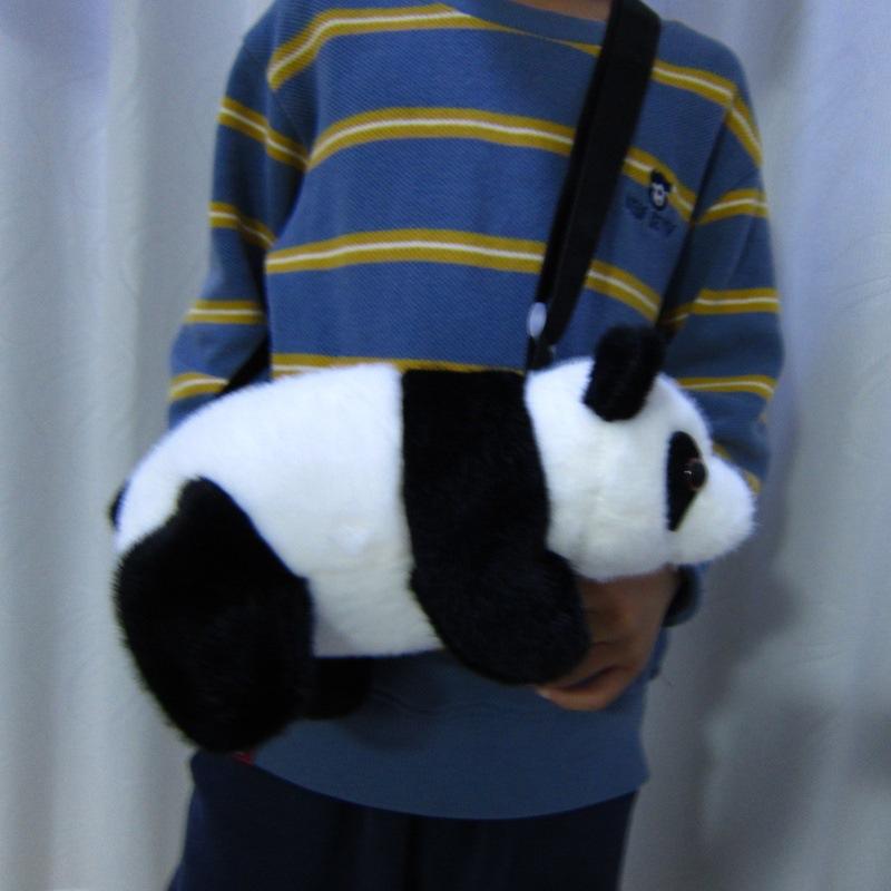 

Плюшевая игрушка школьный рюкзак панда детская сумка-мессенджер рюкзак кукла кукла большая панда бутиковая кукла для игрового автомата The satchel is about 28 cm.