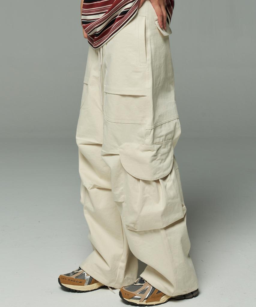 SAAI Big Pocket Cargo Pants Ivory