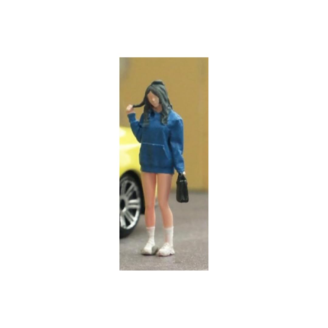 

scale figure of a girl in casual clothes wearing a blue hoodie number for diorama 1/64 (product 22223576) modeling. синий