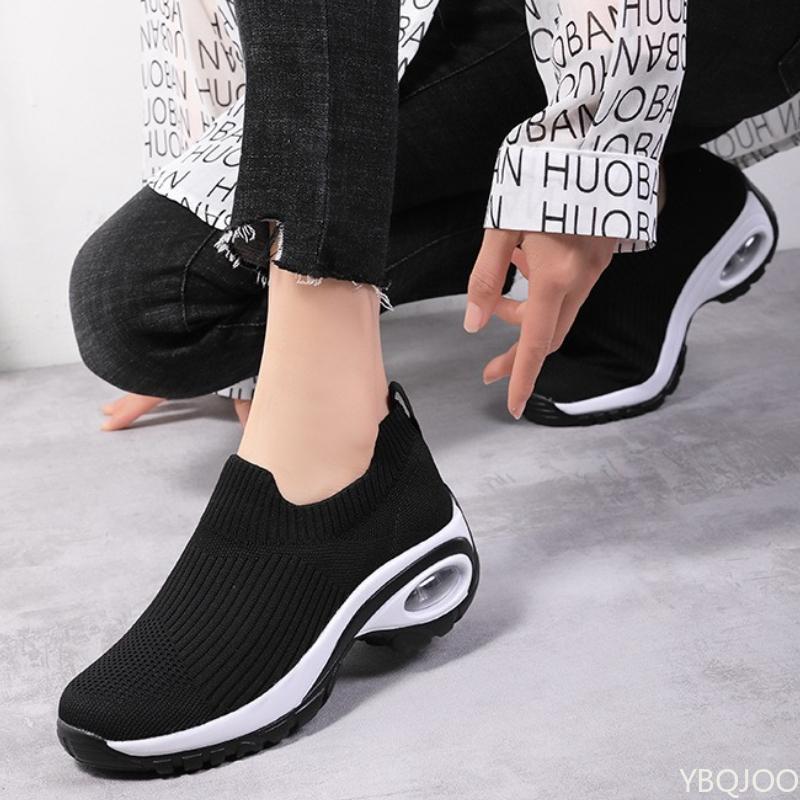 Large Size Autumn Fashi Breathable Lightweight Casual Comfortable Women's Shoes Outdoor Mesh Flat Bottom Women's Sports Shoes