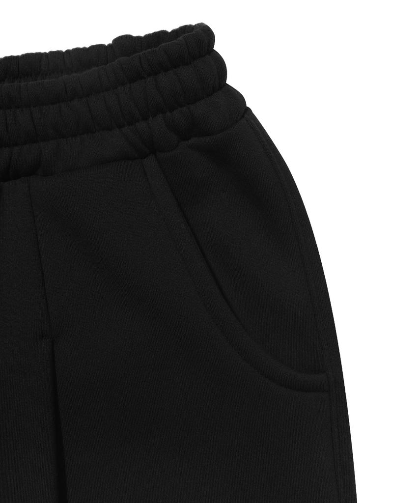 GAINSBORO One-Pleat Wide Sweatpants_Black
