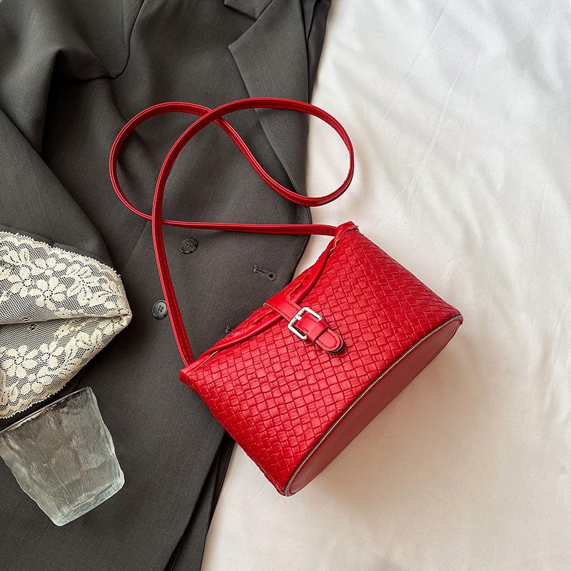 2025 New Woven Pattern Small Bag Women's Sen Meng Underarm Handbag Light Luxury Niche Shoulder Bag Bucket Bag