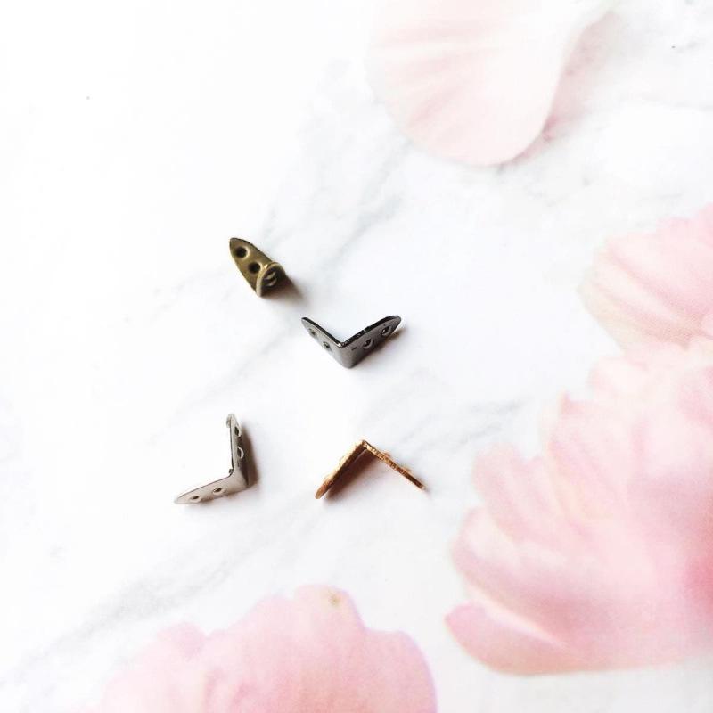 

Фурнитура для чемодана куклы BJD: Мини-замок, Фурнитура для сумок, Маленькие петли и уголки Imitation Gold