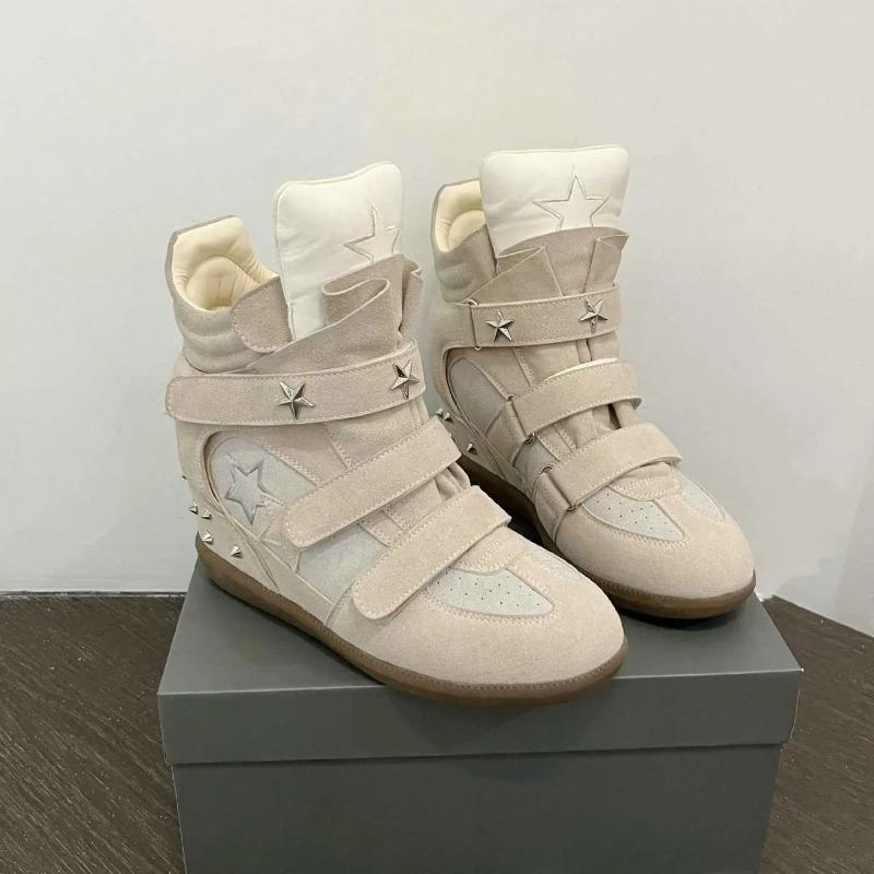 Retro Soft High Top Casual Shoes Women's Star Rivet Thick Bottom Heightening Board Shoes Spring