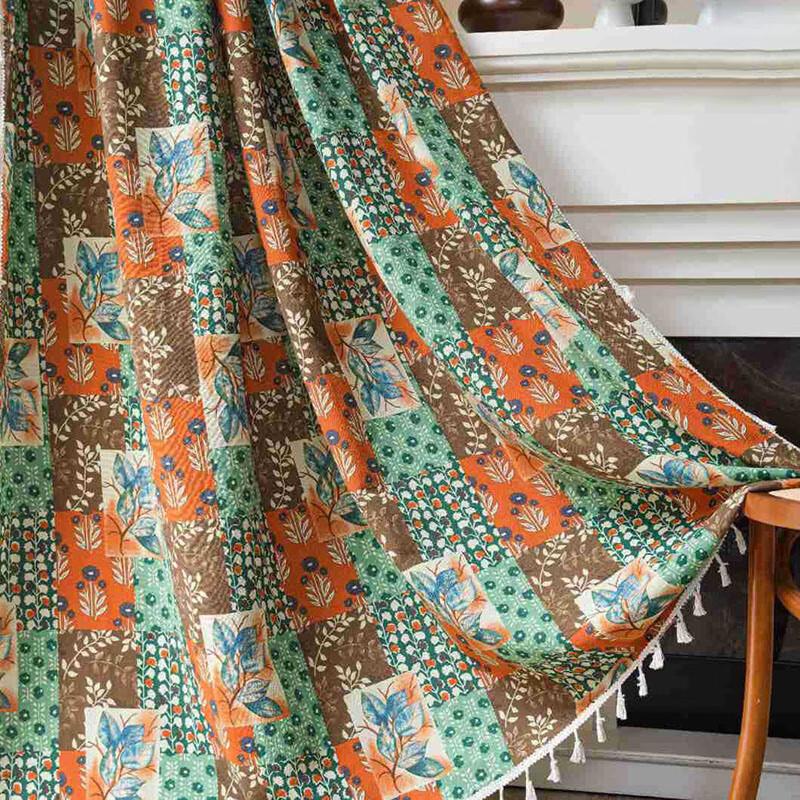 Штора с принтом, полузатемняющая, на кулиске