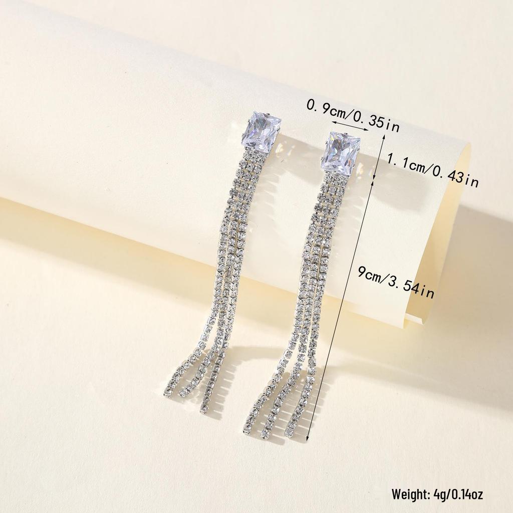 Elegant Zircon Necklace & Rhinestone Stud Earrings Set