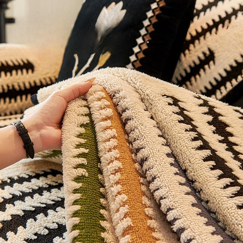 New Light Luxury Autumn Winter Plush Sofa Cushion Premium Seat Cover Winter Thick Sofa Towel Anti Slip Soft Covers Cloth Home Decoration Living Room