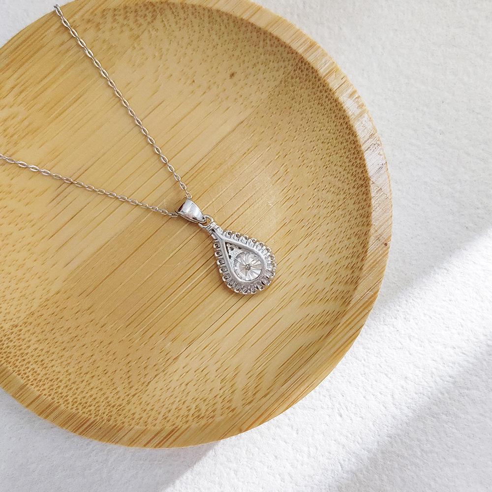 High-End Moissanite Water Drop Pendant Necklace for Women – Elegant, Versatile Gift Jewelry for Girlfriend
