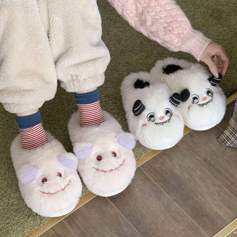 Funny cotton slippers winter 2025 new Internet celebrity cute panda plush thickened bottom non-slip warm fluff