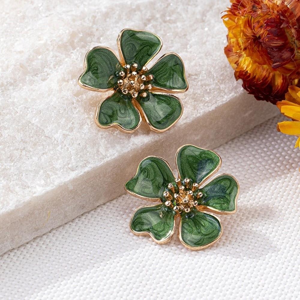 Neue Vintage-Stil Blumenohrringe Tropfglasur Muscheltextur Zarte Ohrringe Boho Chic Handgefertigte Blütenblatt-Ohrringe Tägliches Tragen