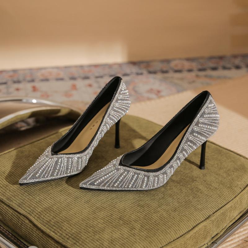 8867 [sheepskin] High Heels Women's Thin Heels 2025 New Pointed Rhinestone Pearl Temperament Shallow Mouth Single Shoes