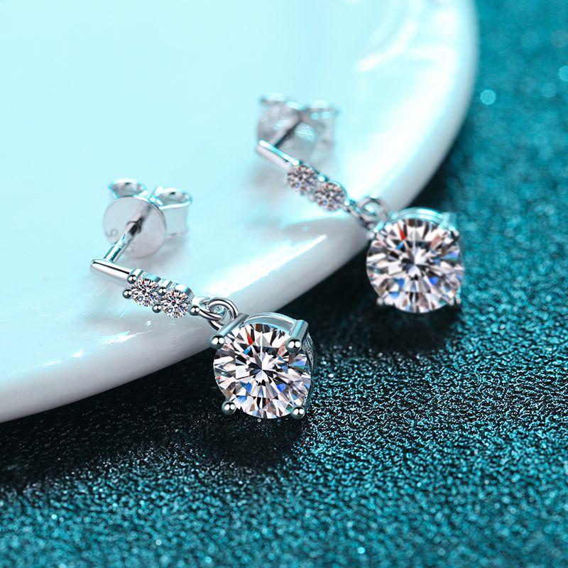 925 Sterling Silver Earrings Four -Claw Net Red Model 1 Caratson Stone Ear Ear