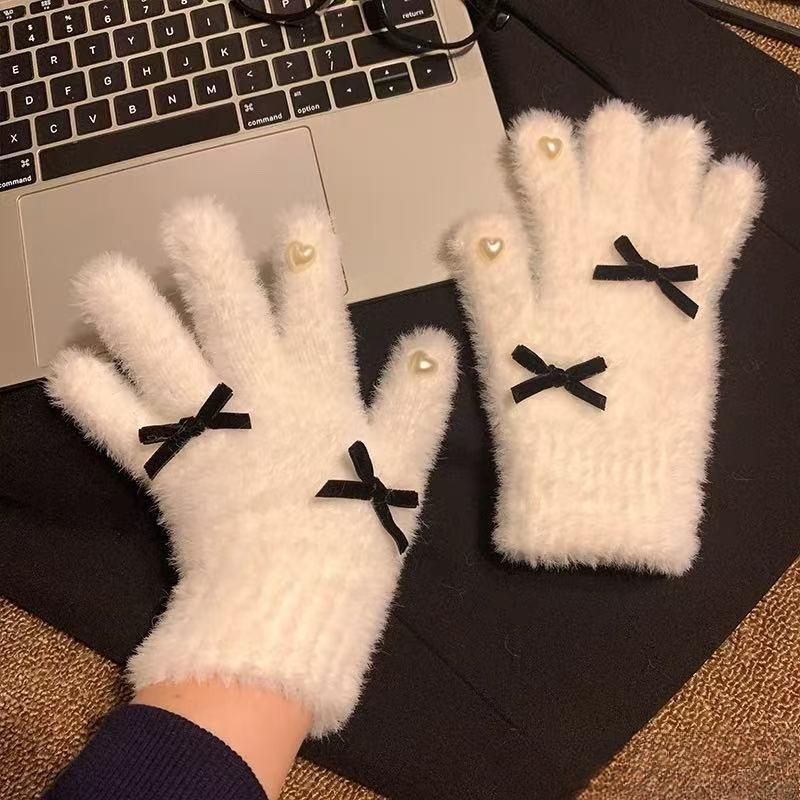 Niedliche weiße gestrickte Plüschhandschuhe für Damen im Winter, verdickt und mit Fleece gefüttert, warm, kältefest und winddicht zum Radfahren