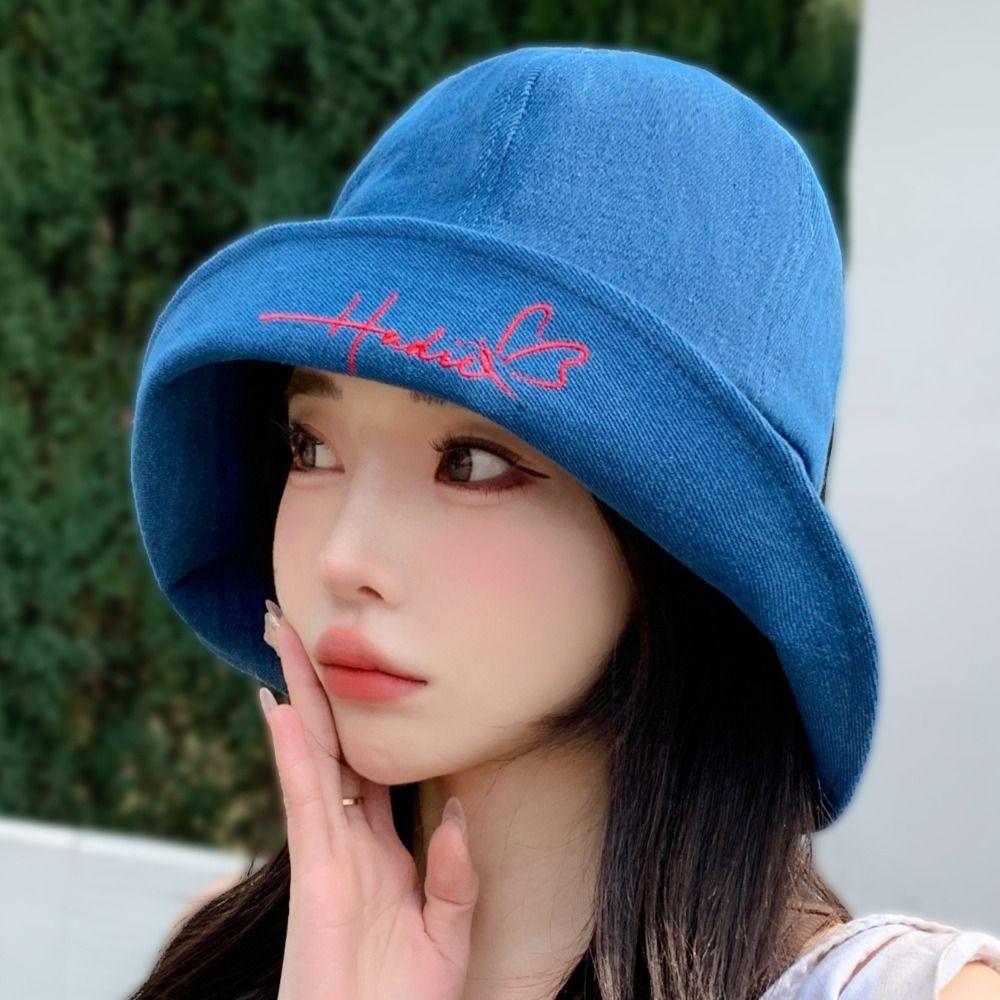 

Love Embroidery Fisherman s Hat Foldable Bucket hat Trendy Sun Hat Women світло-синій колір