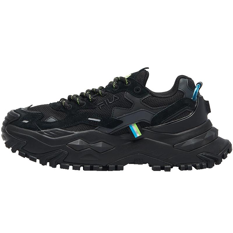 FILA Women s Hard Candy Chunky Sneakers US 6.5
