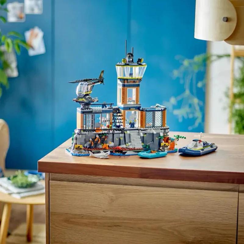 Suitable for 60419 City Police Station Sea Prison Island Building Set Helicopter Boat Shark Brick Toy Childrens Christmas Gift