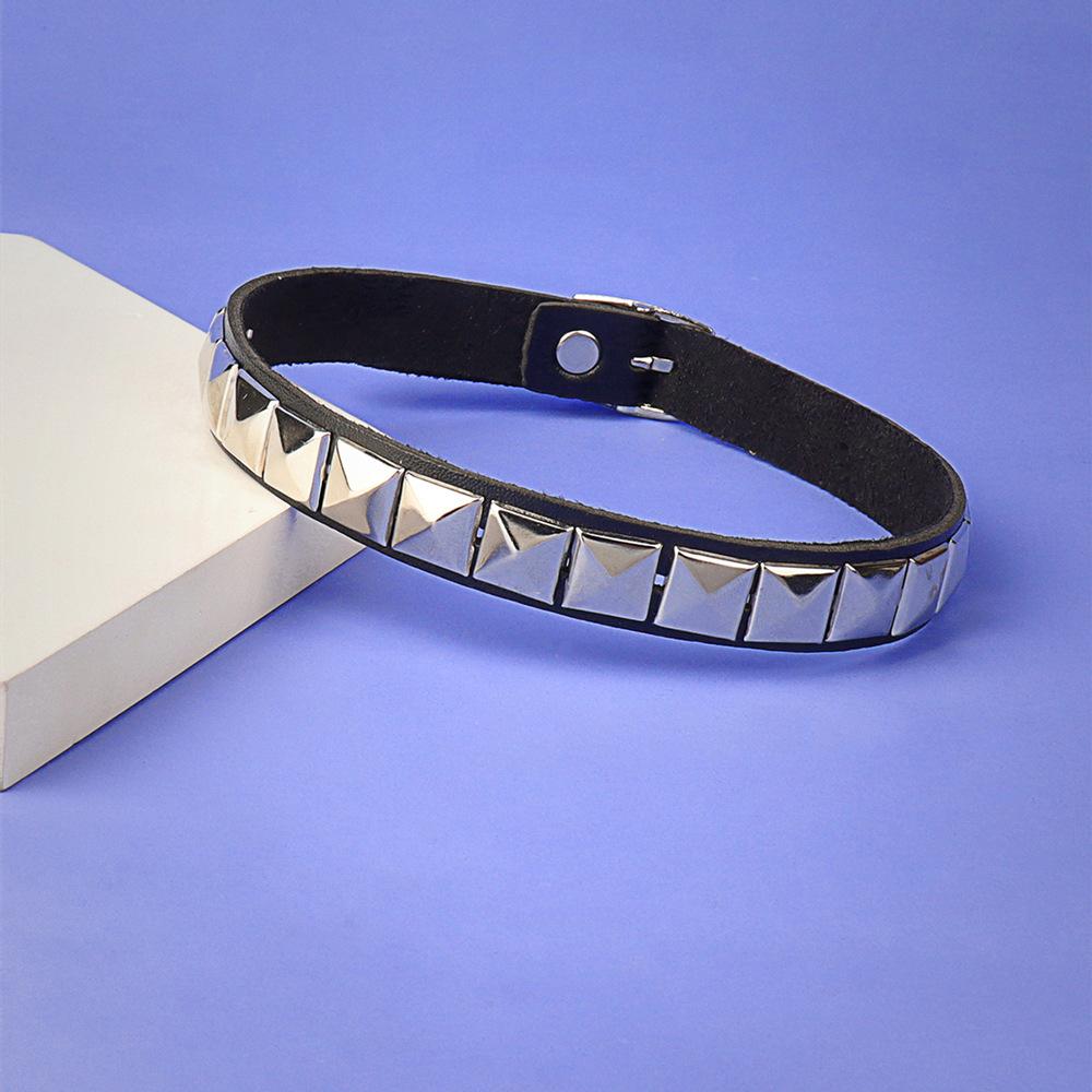 Collana Morte Anime Misa Amane Choker in Pelle Collane Per Uomo Donna Hip Hop Punk Collare Borchiato Gioielli Cosplay Regali