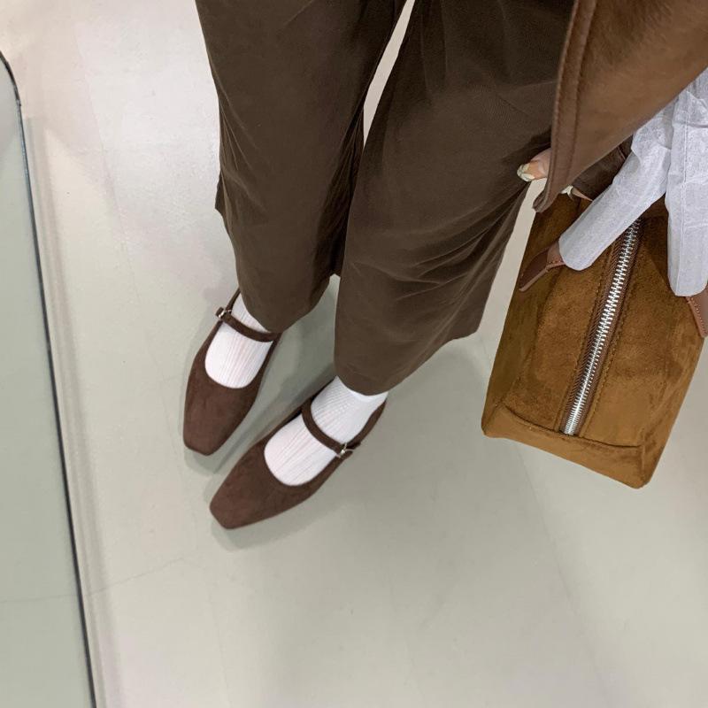 Flat Bottom Square Head One Word Mary Jane Single Shoes Women's Shoes 2025 New Spring and Autumn Versatile Retro Soft-soled Grandma Shoes