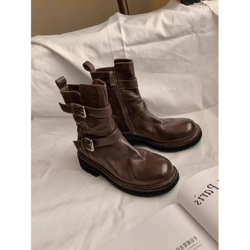 Women Plus Size 41-43 Fashionable Buckle Design Washed Cowhide Round Toe Slimming Short Boots