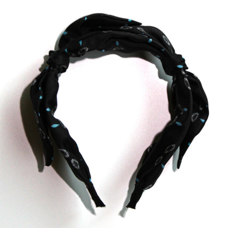 LOVUEE Bitter Daisy Seiden-Doppelschleifen-Stirnband