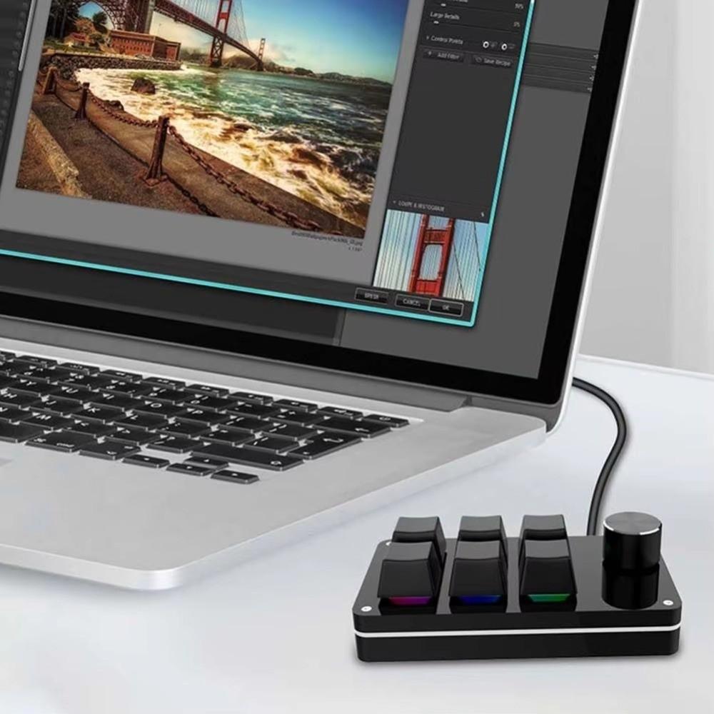 RGB Gaming Keypads USB Wired Knob Keypads Mini Custom Programming Keyboard for Photoshop