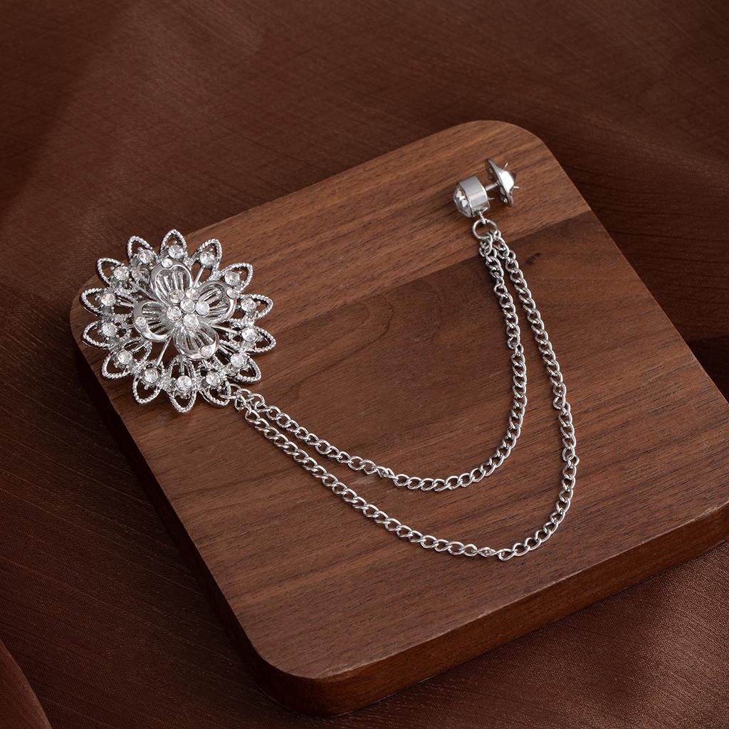 Wind, Fashion, Simple And Atmospheric Design, Flower Badge, Collar Pin, Double-Layer Fringed Chain, Brooch, Corsage Accessories.