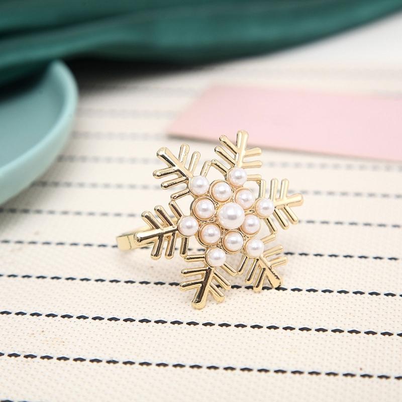 Pack of 6 Napkin Rings Christmas Snowflake Napkins Holder Metallic Napkin Buckle Sophisticated Plating Accessories