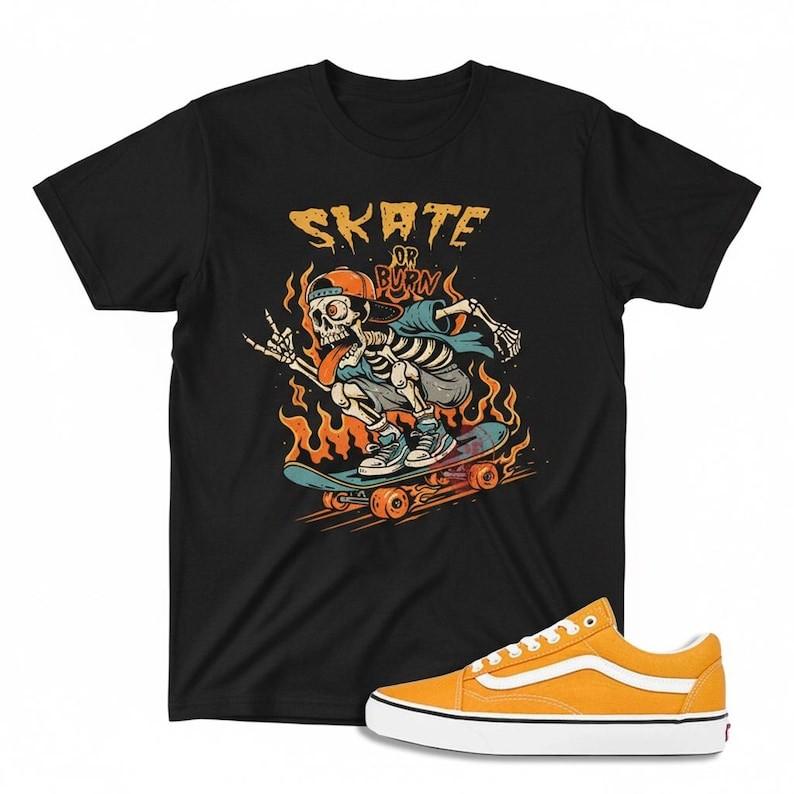 Flaming Skateboarder Graphic Tee to Match Mustard Yellow Vans, Urban Street Styl S разноцветный