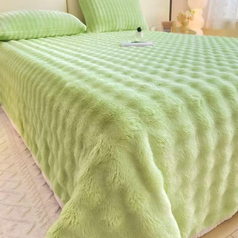 Super Soft Throw Blanket Lavender Premium Silky Flannel Fleece 3D Clouds Stylish Jacquard Lightweight Bed Blanket All Season Use
