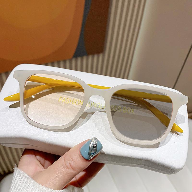 New Fashion Square Large Frame Myopia Sunglasses UV380 Protection Refractive TO-4 0 for Outdoor Driving