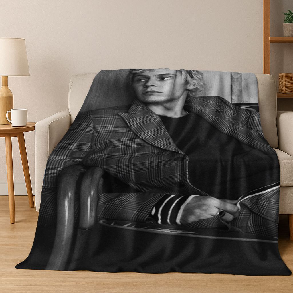 26 Stili Evan Peters Bello Arte Coperta di Flanella, Coperta Morbida e Accogliente per Casa Camera da Letto Letto Divano Picnic Ufficio Coperta Regalo Bambino