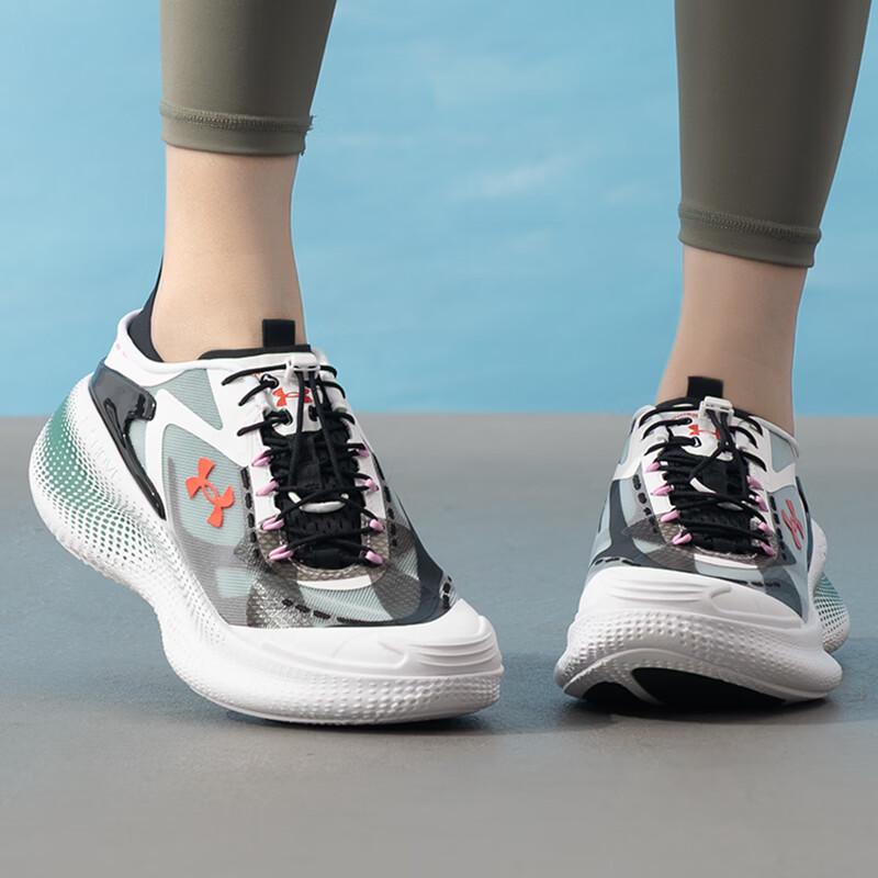 Under Armour Unisex Casual Sport Shoes EU 42