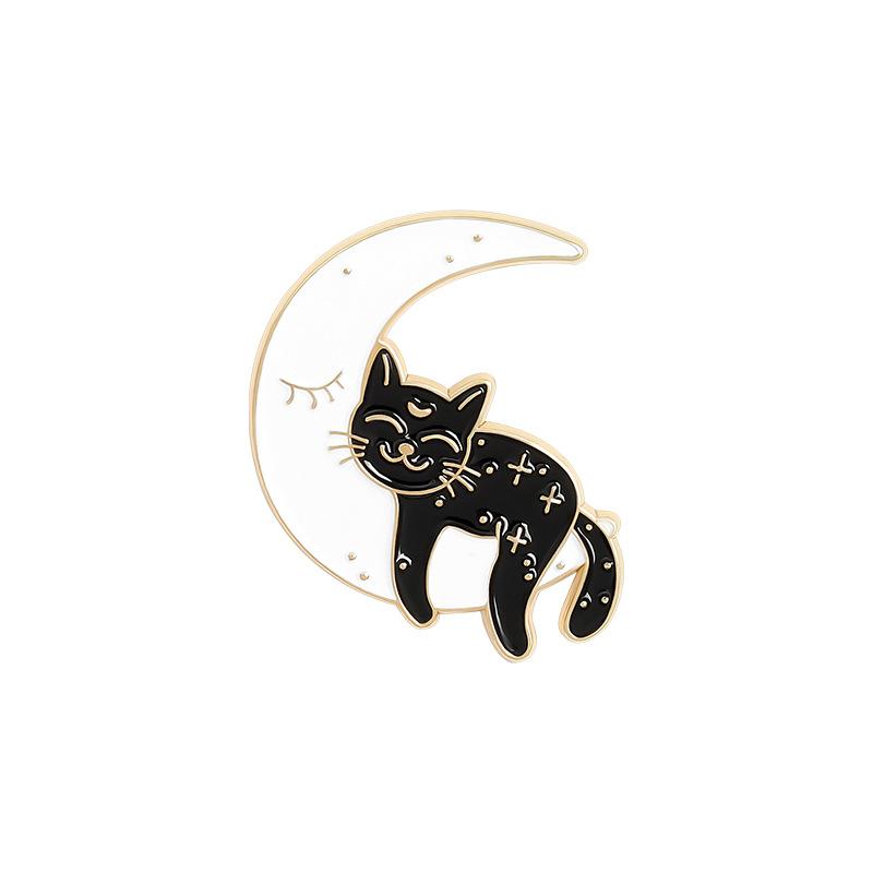 Creative Cartoon Cat Enamel Pin with Crescent Moon Design Metal Brooch for Bags Jackets and Accessories Unique Cute Animal Jewelry One Size белый