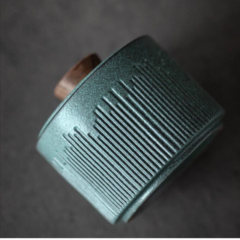 Ceramic Small Tea Caddy Jars Coffee Can Portable Kitchen Tea Can Snacks Sealed Jars Decor Storage Tank Food Organizer Candy Jars