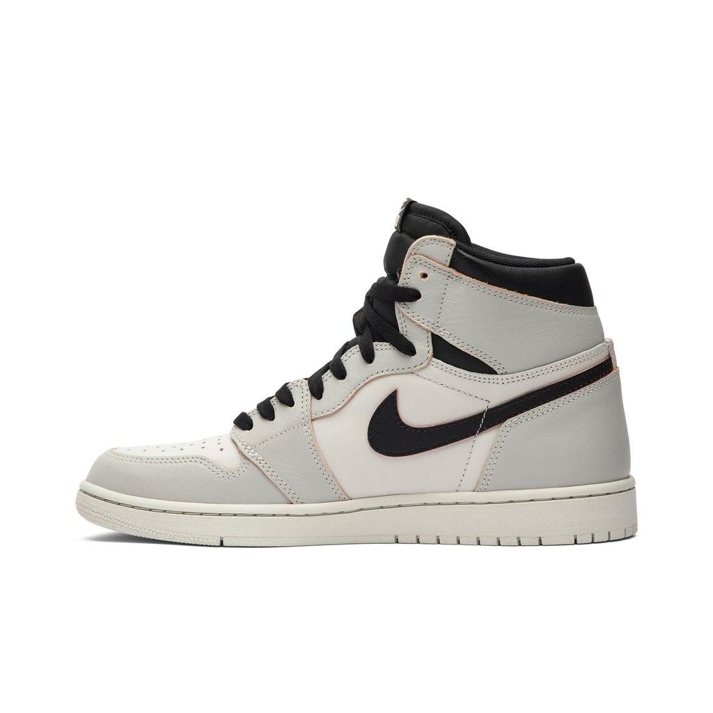 Air Jordan 1 Retro High SB 'NYC to Paris' (Unisex) Light Bone / Crimson Tint-Hyper Pink-Black Vintage Basketball Shoes CD6578 006