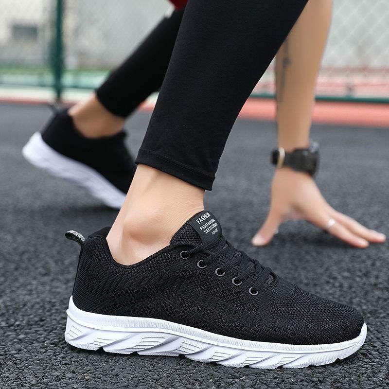 Men s shoes spring and autumn leather waterproof running shoes black oil-proof casual travel shoes sports shoes men 38