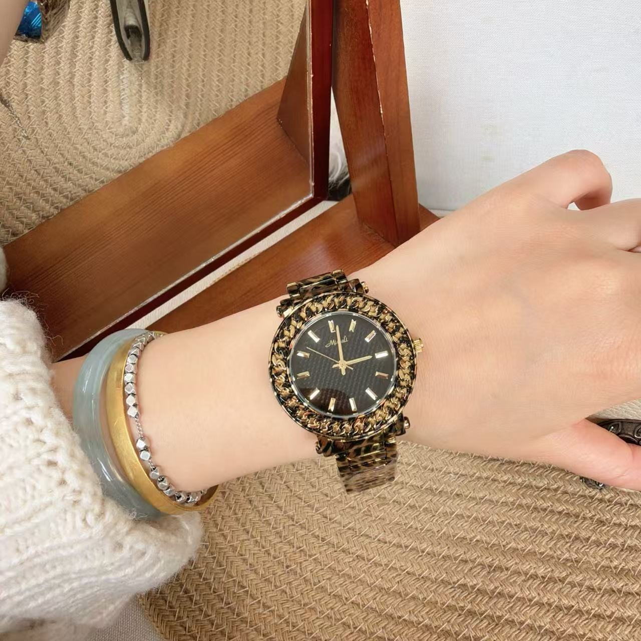 Steel Belt Women S Watch Niche Fashion Watch Wheat Ear Ring Steel Belt Xiaohongshu