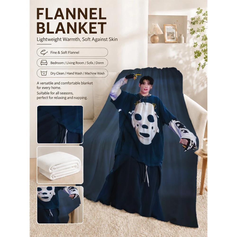 White Hockey Mask Print Theme Printed Blanket Thick Warm Fleece Blanket For Living Room Bedroom Recliner Home Party Decor Christmas Gift
