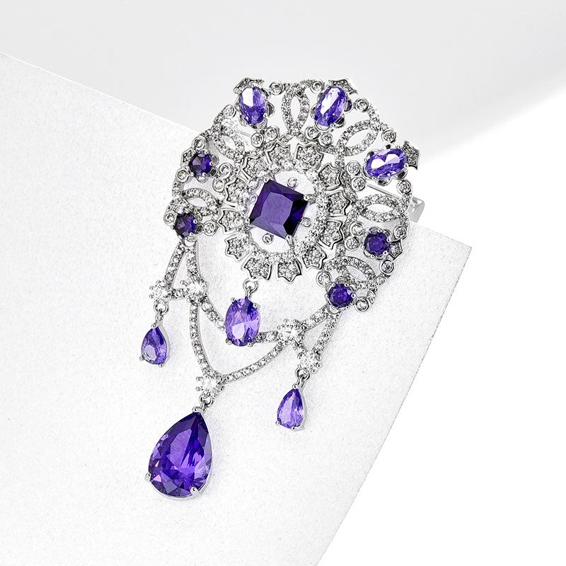 SUYU Winter New Women's Light Luxury Fashionable Temperament Brooch Coat Elegant And Exquisite Brooch Coat Brooch Accessories