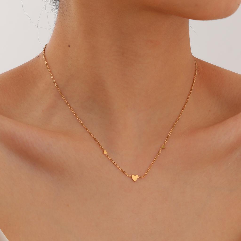 Minimalist Heart Necklace for Women Girls,Flat Rolo Chain Stainless Steel Necklaces,Waterproof Jewelry Gift