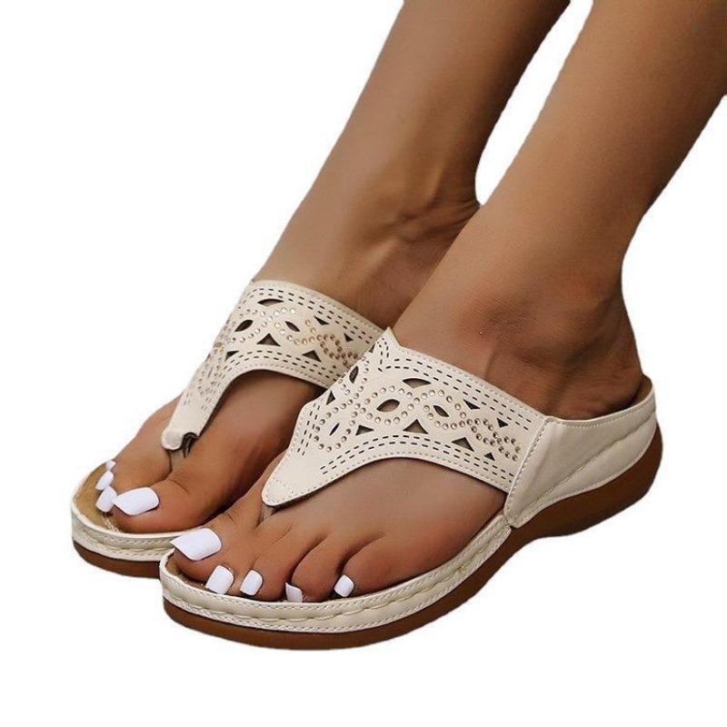 Summer large size hollow rhinestone thick bottom toe cool slippers women