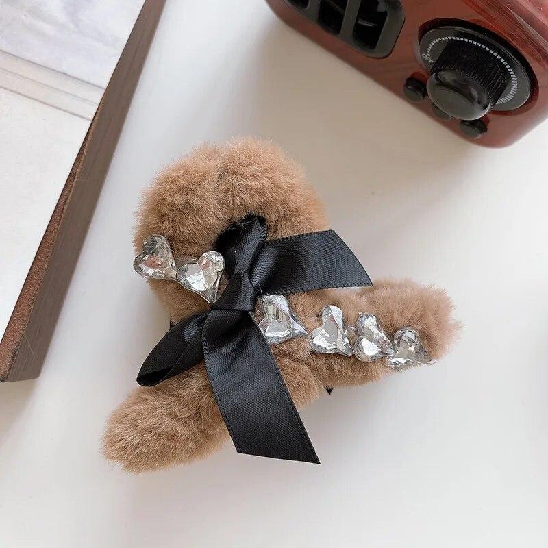 

Плюшевая заколка для волос с милым бантом, новые классические маленькие заколки для волос, заколки, заколки для волос, головной убор для женщин, зимние аксессуары для волос