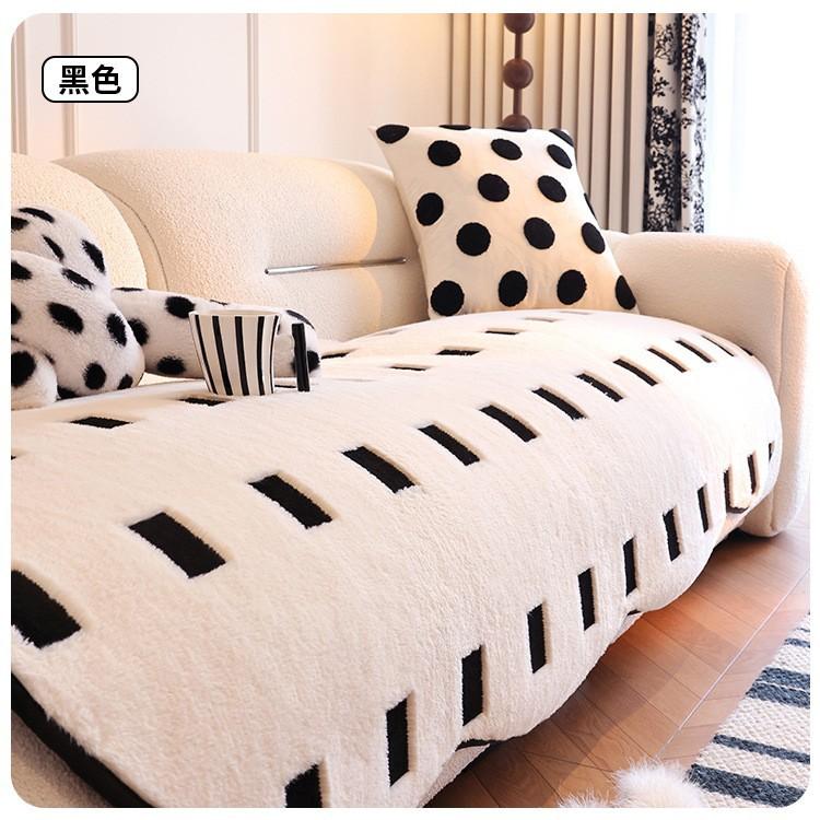 2025 New Plush Shaped Sofa Cushion Autumn And Winter New Straight Leather Sofa Cushion Thickened Non-slip Irregular Sofa Cover