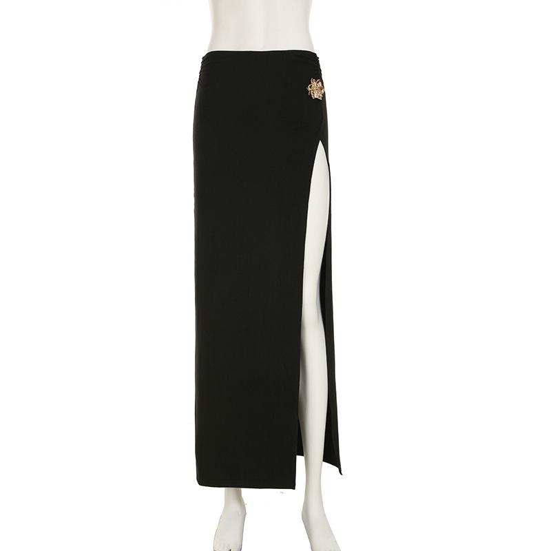 Women's Metal Flower Halter Neck Sexy Halter Top Temperament Low Waist Fold High Split Skirt Two Piece Suit