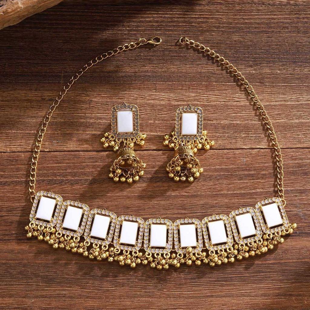 Retro Ethnic Style Diamond-Encrusted Bells Fringed Earrings Women'S Bohemian Square Geometric Necklace Light Luxury Jewelry Set